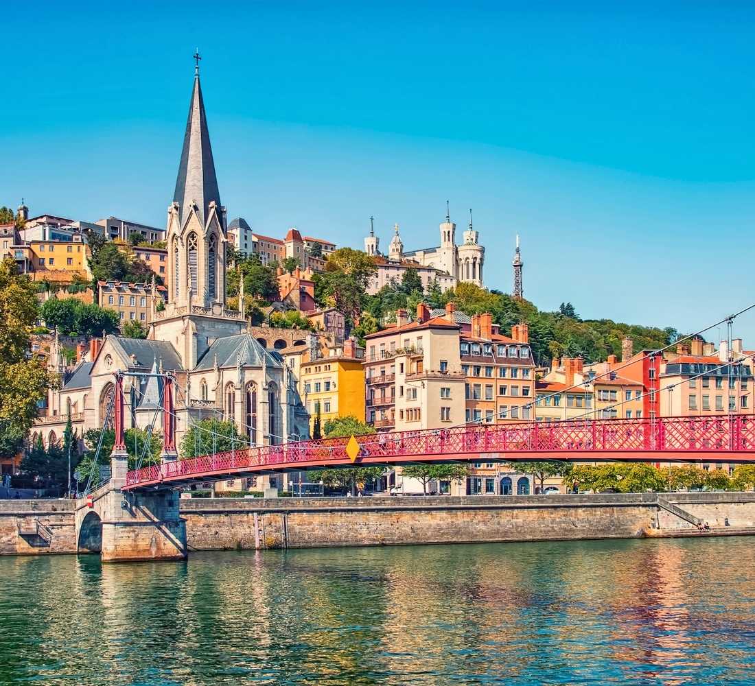 Tururi turistice cu autobuzul hop-on hop-off în Lyon, Franța – Autobuze decapotabile, atracții de top și anulare gratuită în 2026